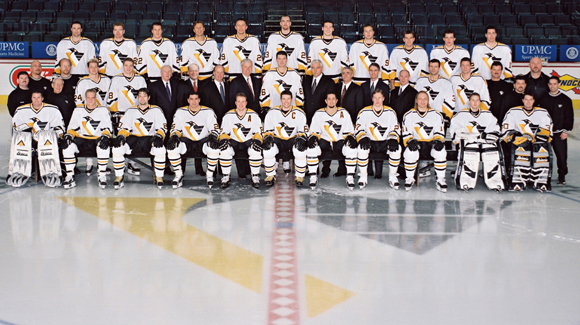 2022-23 Pittsburgh Penguins NHL hockey pocket schedule - UPMC -YOU