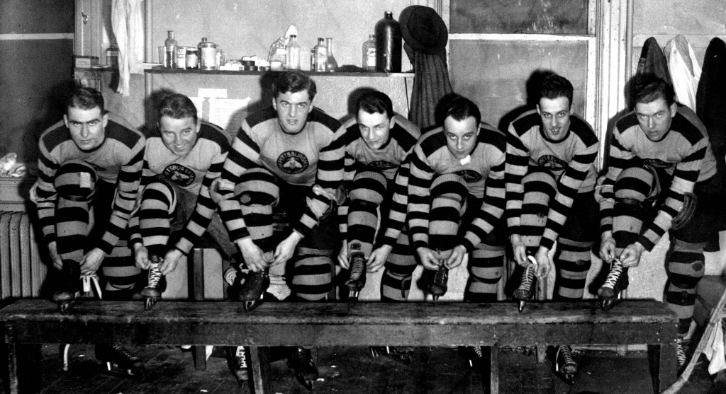 1925-30 Pittsburgh Pirates Hockey (NHL) –